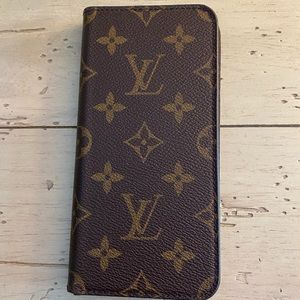 LOUIS VUITTON PHONE CASE